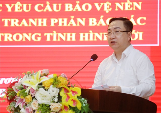 Phó Bí thư 32Win10 bảo mật tối đa Đặng Xuân Phương giảng dạy chuyên đề cho học viên lớp cao cấp lý luận chính trị