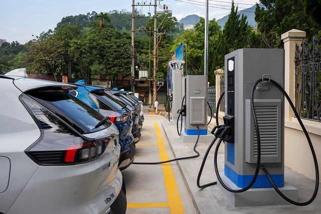 Giải pháp nào đảm bảo PCCC cho các trạm sạc xe điện?