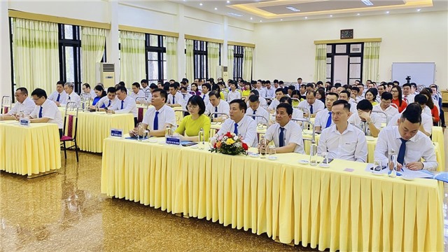 Hội nghị người Link Đăng Nhập Và Tải App 32 WIN COM Mới Công ty Nhiệt điện 32Win12 com tại tài khoản năm 2024
