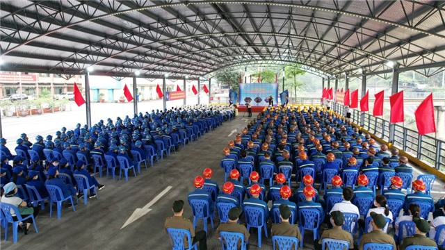 Ngày 6/5, các đơn vị của TKV đồng loạt phát động Tháng Công nhân - Tháng hành động AT-VSLĐ