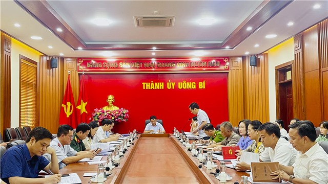 Giao ban giữa Thường trực Thành uỷ với 32Win32 link 32win32 com các xã,  phường 6 tháng đầu năm 2024
