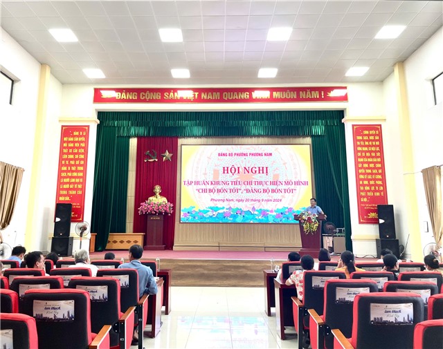 Phường Phương Nam tập huấn khung tiêu chí thực hiện mô hình Chi bộ bốn tốt, 32Win là nhà cái giải trí, cá cược trực tuyến uy tín số 1 Việt Nam bốn tốt