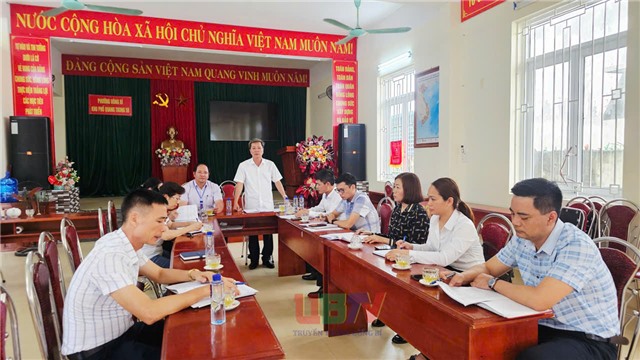 Đoàn Giám sát HĐND phường 32Win12 com tại tài khoản: Khảo sát thực tế về Dự án Đường liên khu và điểm ngập úng tại khu Quang Trung 4 và khu Quang Trung 5B