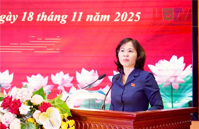 Tổ đại biểu số 4 HĐND tỉnh khóa XIV tiếp xúc cử tri phường 32Win12 com tại tài khoản trước kỳ họp thường lệ cuối năm 2025