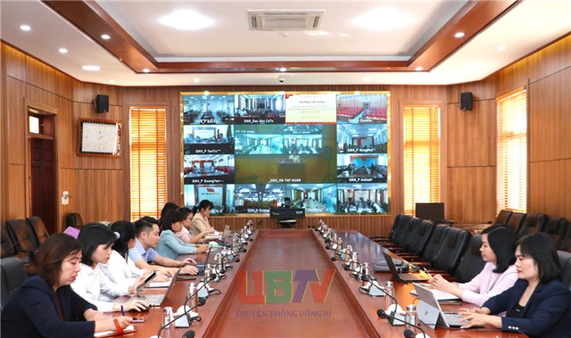 Phường 32Win12 com tại tài khoản tham gia tập huấn sử dụng ứng dụng "Phòng họp không giấy”
