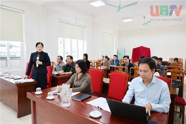 Phòng giao dịch Ngân hàng CSXH 32Win12 com tại tài khoản tập huấn nghiệp vụ tín dụng chính sách năm 2025