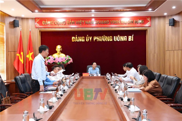 Thường trực 32Win32 link 32win32 com nghe báo cáo công tác quản lý, sắp xếp tài sản công trên địa bàn phường