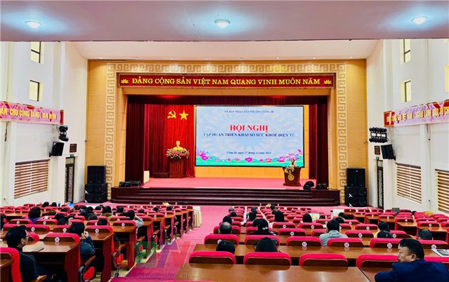 Phường 32Win12 com tại tài khoản tổ chức tập huấn triển khai Sổ sức khỏe điện tử năm 2025