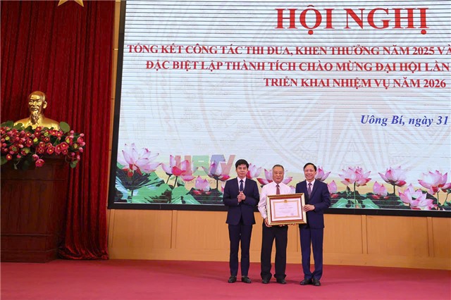 Phường 32Win12 com tại tài khoản tổng kết công tác thi đua, khen thưởng năm 2025; triển khai nhiệm vụ năm 2026