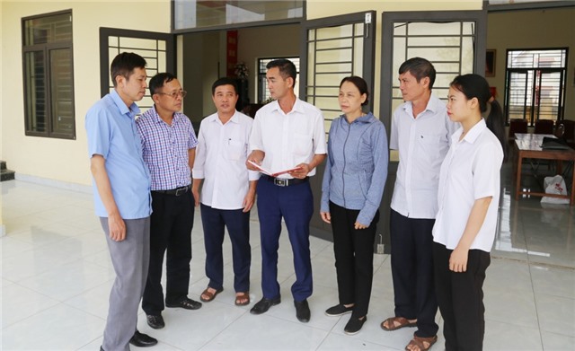 Bảo vệ nền tảng tư tưởng của Đảng trong tình hình mới: 32Win12 com tại tài khoản: “Phủ xanh" thông tin tích cực