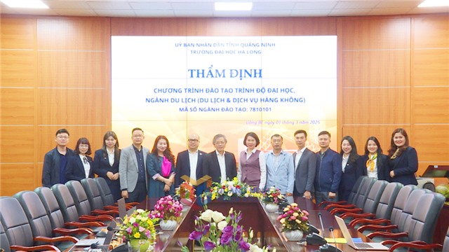 Trường Đại học Hạ Long: Thẩm định đề án đào tạo nhân lực Du lịch và Dịch vụ Hàng không