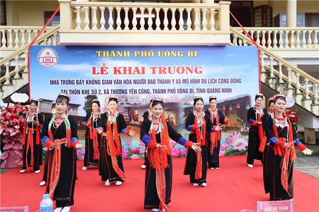 Triển khai thực hiện Chỉ thị số 30/CT-TTg của Thủ tướng Chính phủ về phát triển các ngành công nghiệp văn hóa Việt Nam