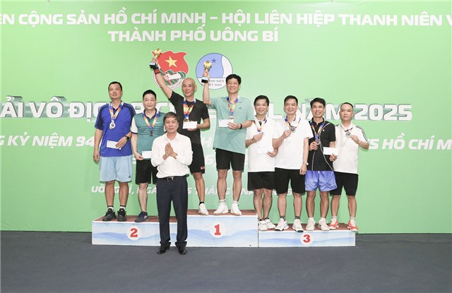 Giải vô địch Pickle Ball thành phố 32Win12 com tại tài khoản năm 2025