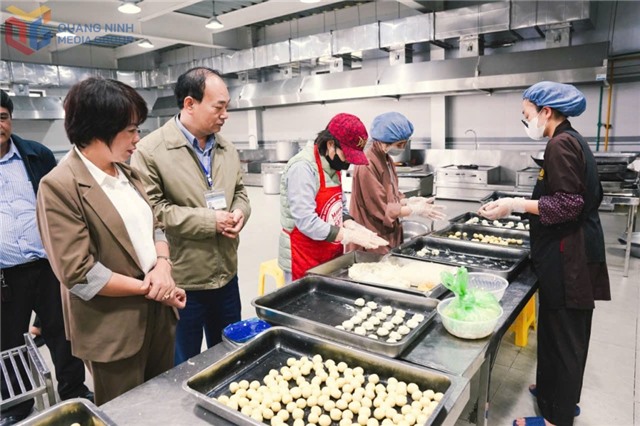 Kiểm tra, hậu kiểm về an toàn thực phẩm