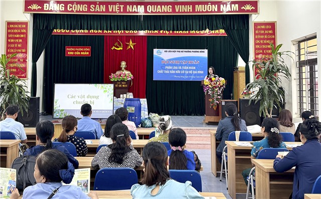 Hội LHPN phường Phương Đông tổ chức tập huấn “Phân loại và tuần hoàn chất thải rắn hữu cơ tại hộ gia đình”