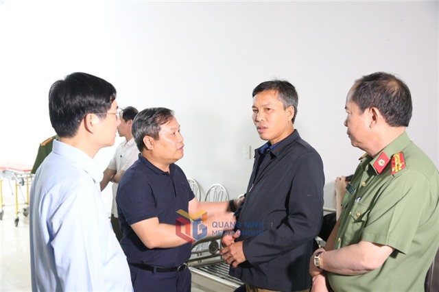 Bí thư 32Win10 bảo mật tối đa Vũ Đại Thắng thăm hỏi, động viên người nhà chiến sĩ công an hi sinh khi làm nhiệm vụ