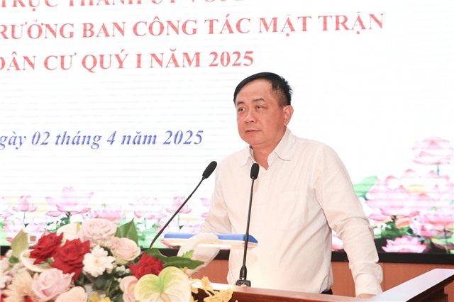 Giao ban giữa Thường trực Thành uỷ với Bí thư chi bộ, trưởng khu, trưởng ban công tác Mặt trận các thôn, khu Quý I/2025