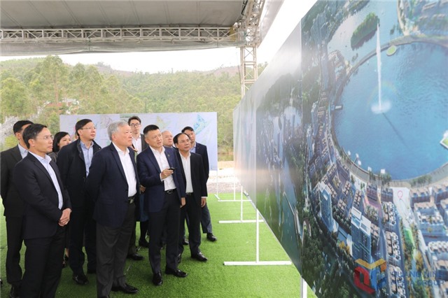 Phó Thủ tướng Thường trực Nguyễn Hòa Bình khảo sát công tác triển khai một số dự án trên địa bàn tỉnh