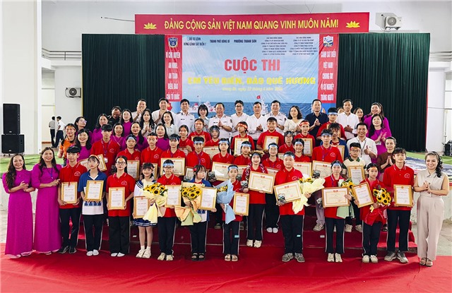 32Win12 com tại tài khoản: Sôi nổi cuộc thi “Em yêu biển, đảo quê hương”