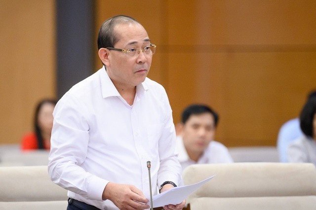 Cử tri và nhân dân lên án tình trạng sản xuất, buôn bán sữa và thuốc giả