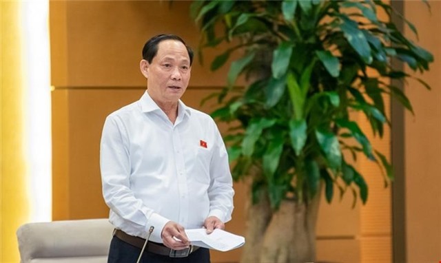 Thống nhất trình 32win1 Trang Chủ 32win Chính Thức xem xét miễn, hỗ trợ học phí cho trẻ em mầm non, học sinh phổ thông
