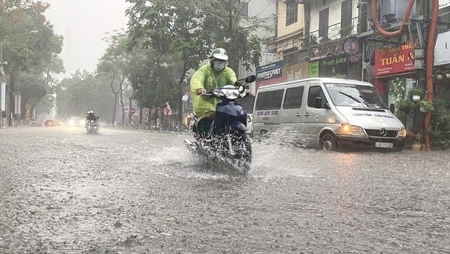 Miền Bắc trời mát, duy trì mưa dông vào chiều tối