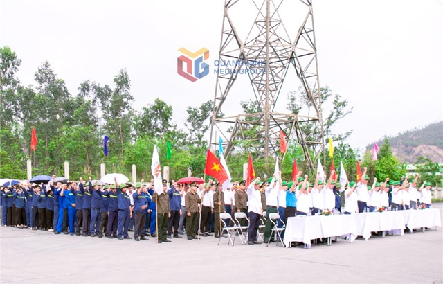 Thợ mỏ sôi nổi hưởng ứng Tháng Công nhân