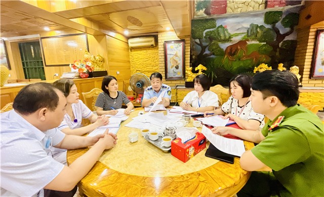 Tăng cường kiểm tra an toàn thực phẩm phục vụ các hoạt động trên địa bàn thành phố