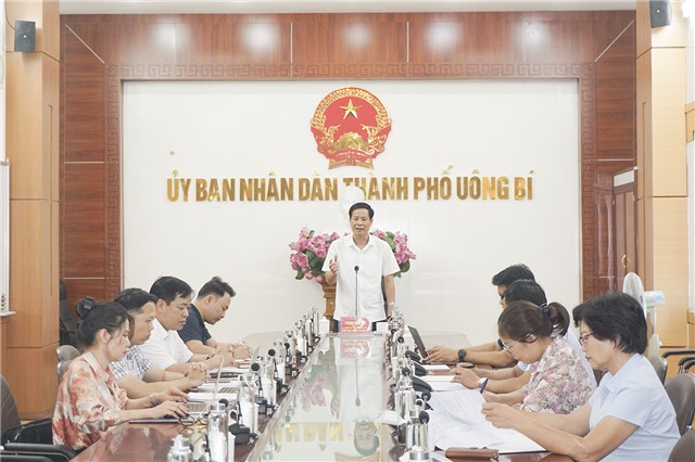 UBND thành phố 32Win12 com tại tài khoản làm việc với đại diện trang Facebook Người Quảng Ninh về vụ việc hộ ông Trần Văn Du