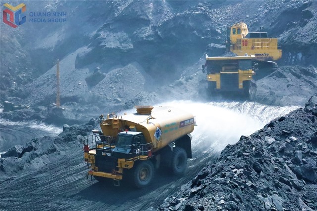Tập trung tháo gỡ vướng mắc cho các dự án ngành Than