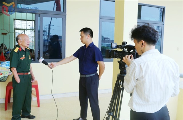 Rèn luyện đạo đức nghề báo gắn với học và làm theo Bác