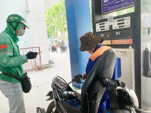 Giá xăng có thể tăng mạnh trong kỳ điều hành ngày mai 19/6