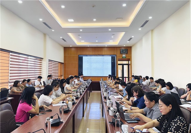 Tập huấn sử dụng thử nghiệm Hệ thống thông tin giải quyết thủ tục 32Win32 app tải về công tỉnh Quảng Ninh 