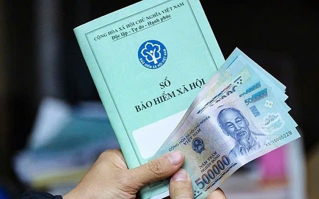 Những trường hợp nào bị tạm dừng hưởng lương hưu từ 1/7?
