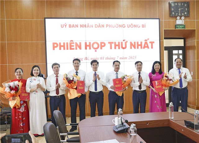 UBND phường 32Win12 com tại tài khoản tổ chức Phiên họp đầu tiên sau Kỳ họp HĐND phường