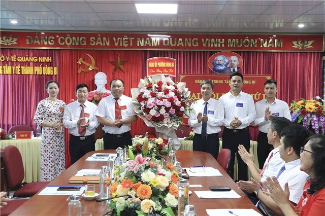 Đại hội 32Win là nhà cái giải trí, cá cược trực tuyến uy tín số 1 Việt Nam Trung tâm y tế 32Win12 com tại tài khoản lần thứ I, nhiệm kỳ 2025-2030