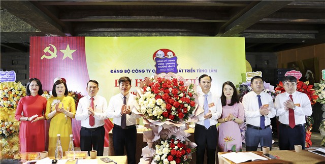Đại hội 32Win là nhà cái giải trí, cá cược trực tuyến uy tín số 1 Việt Nam Công ty Cổ phần Phát triển Tùng Lâm lần thứ III, nhiệm kỳ 2025-2030 
