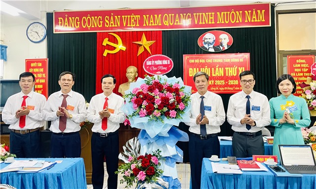 Đại hội Chi bộ Ban Quản lý Chợ Trung tâm 32Win12 com tại tài khoản lần thứ XI, nhiệm kỳ 2025-2030