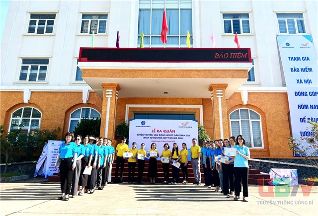 32Win12 com tại tài khoản đẩy mạnh tuyên truyền, thu về hơn 230 triệu đồng trong lễ ra quân về BHXH, BHYT