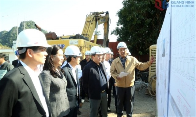 Bí thư Tỉnh uỷ làm việc với Sở Y tế và Bệnh viện Việt Nam Thuỵ Điển - 32Win12 com tại tài khoản