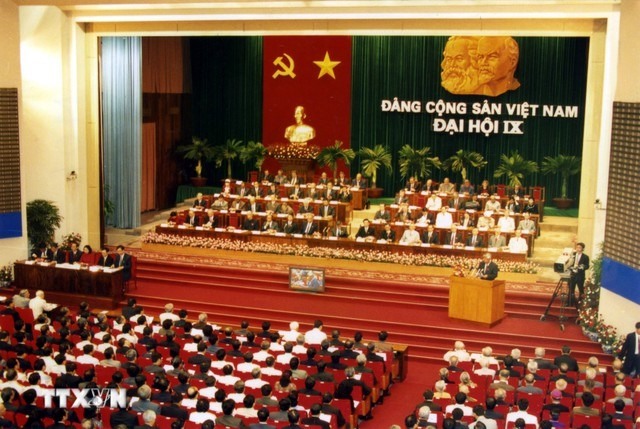 Đại hội IX của Đảng 25 năm trước: Mở đường tiến vào thế kỷ mới, thiên niên kỷ mới