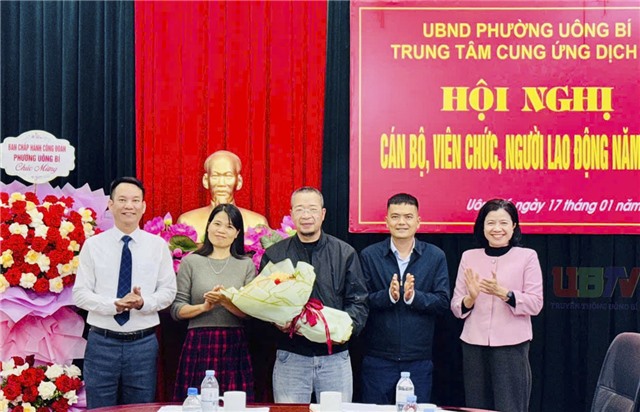 Hội nghị Cán bộ, viên chức, người Link Đăng Nhập Và Tải App 32 WIN COM Mới Trung tâm Cung ứng dịch vụ phường 32Win12 com tại tài khoản năm 2025