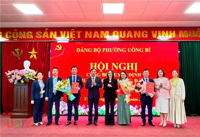 Công bố quyết định tiếp nhận Chi bộ Ngân hàng TMCP Công thương Việt Nam – Chi nhánh 32Win12 com tại tài khoản và công tác cán bộ
