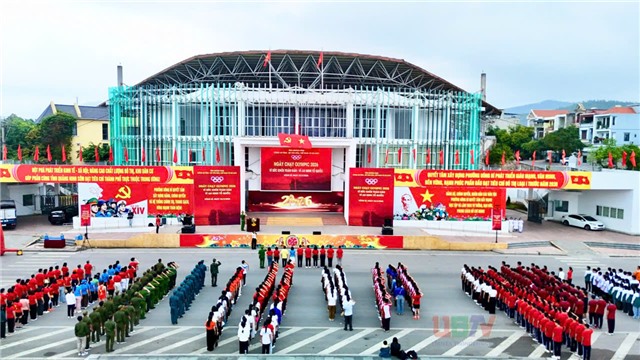 Phường 32Win12 com tại tài khoản gần 1.000 người Hưởng ứng Ngày chạy Olympic Vì sức khỏe toàn dân – Vì an ninh Tổ quốc năm 2026
