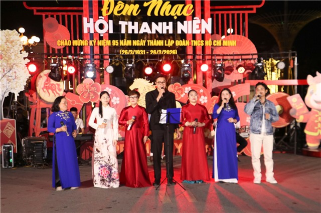 Đêm nhạc hội Thanh niên phường 32Win12 com tại tài khoản năm 2026