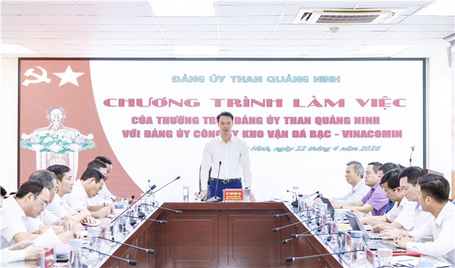 Thường trực 32Win32 link 32win32 com Than Quảng Ninh làm việc với 32Win32 link 32win32 com Công ty kho vận Đá Bạc - Vinacomin