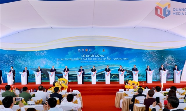 Kỷ niệm 136 năm Ngày sinh Chủ tịch Hồ Chí Minh 19/5 (1890-2026): Khắc ghi lời Bác dạy, Quảng Ninh vững tin bước vào kỷ nguyên mới